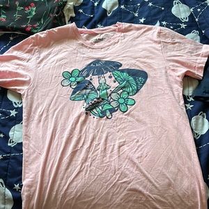 T shirt